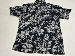 vintage Bishop St. Apparel Hawaiian Aloha shirt